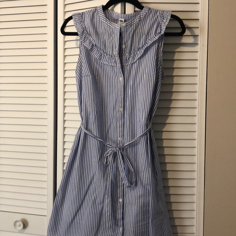 Old Navy Seersucker striped dress